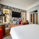 Cicerone Hotel