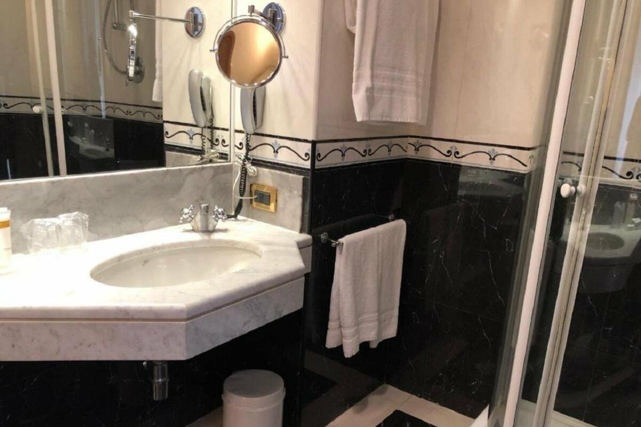 Hotel Cicerone 4*